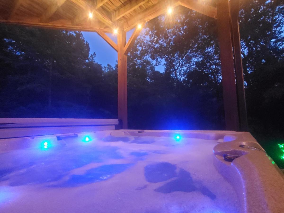 Smoky Mountain Cabin - Hot Tub - Fire Pit Murphy Exterior photo